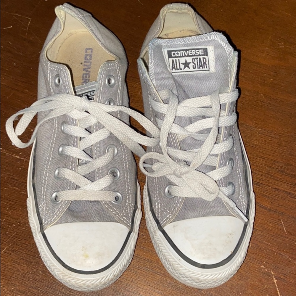 Gray Converse Unisex Size: 8
